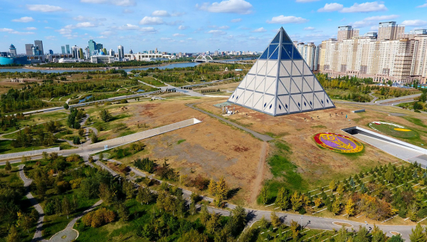 Astana o Nursultán, Kazajistán
