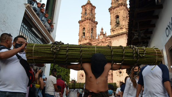 Programa Ver y Creer (19 de Marzo) Tema: La Semana Santa en Taxco